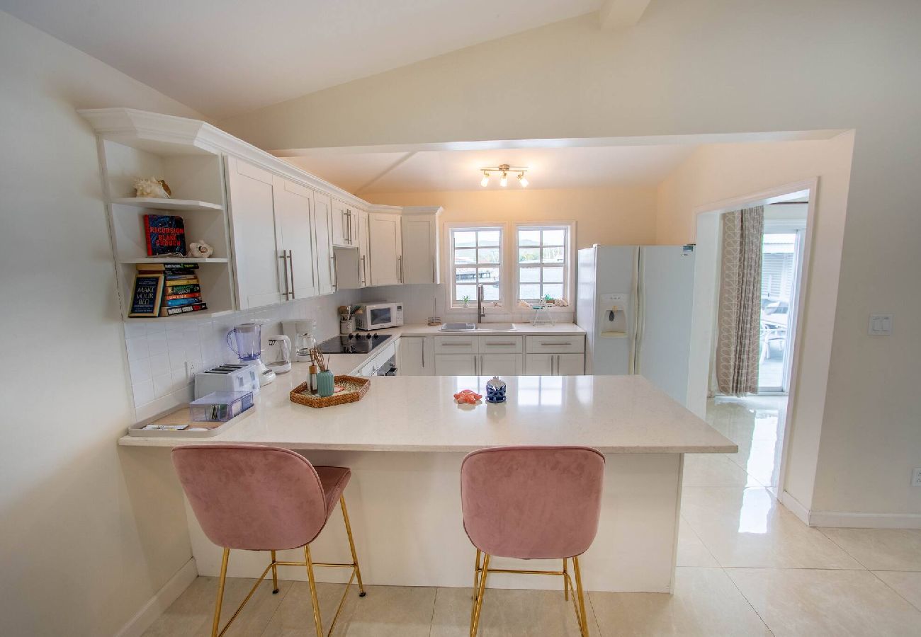 House in Jolly Harbour - Harbour Breeze - 211B5