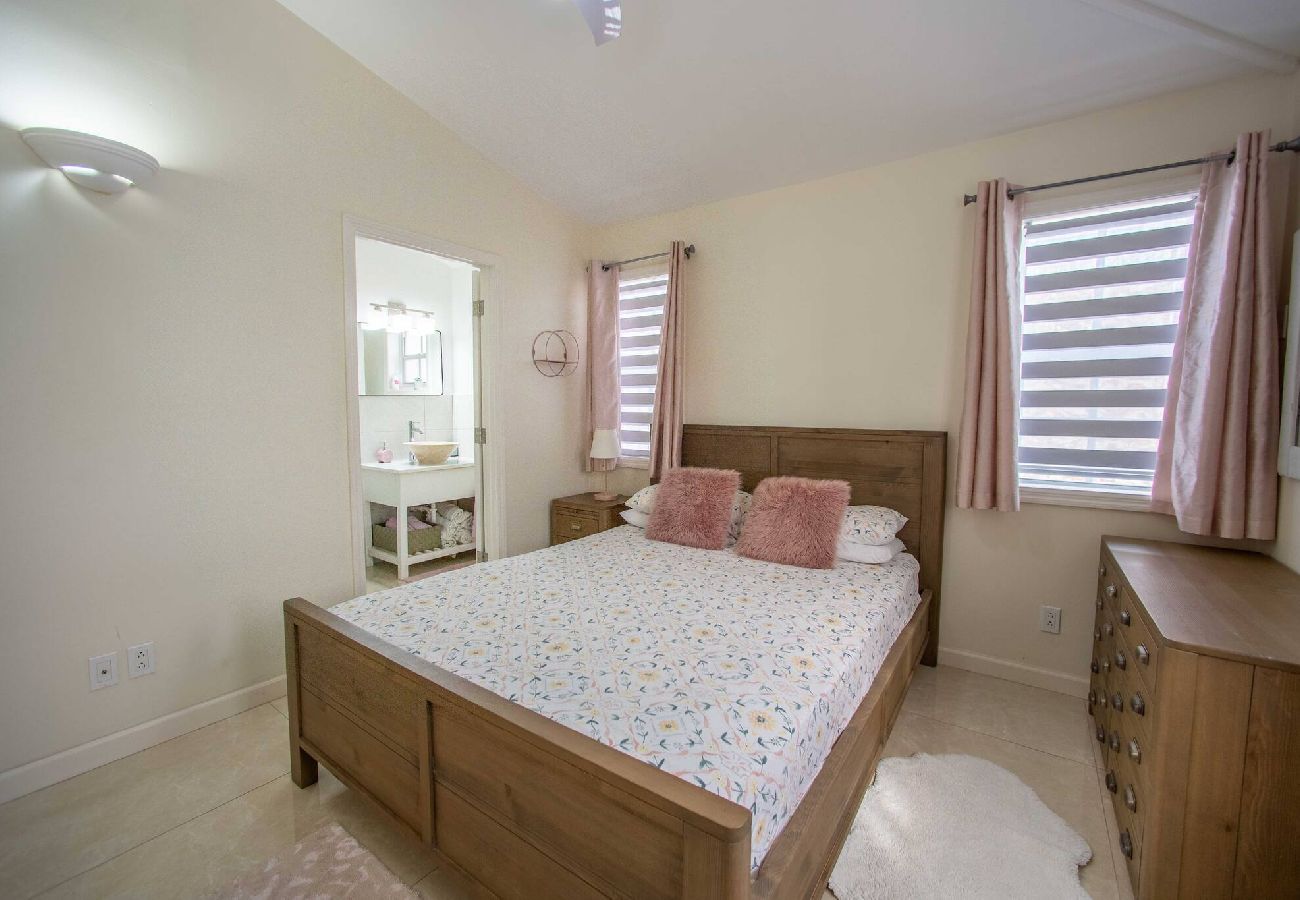 House in Jolly Harbour - Harbour Breeze - 211B5