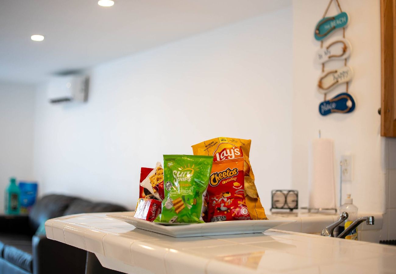 Villa in Jolly Harbour - The Harbour Nest 2BR Sleeps 4