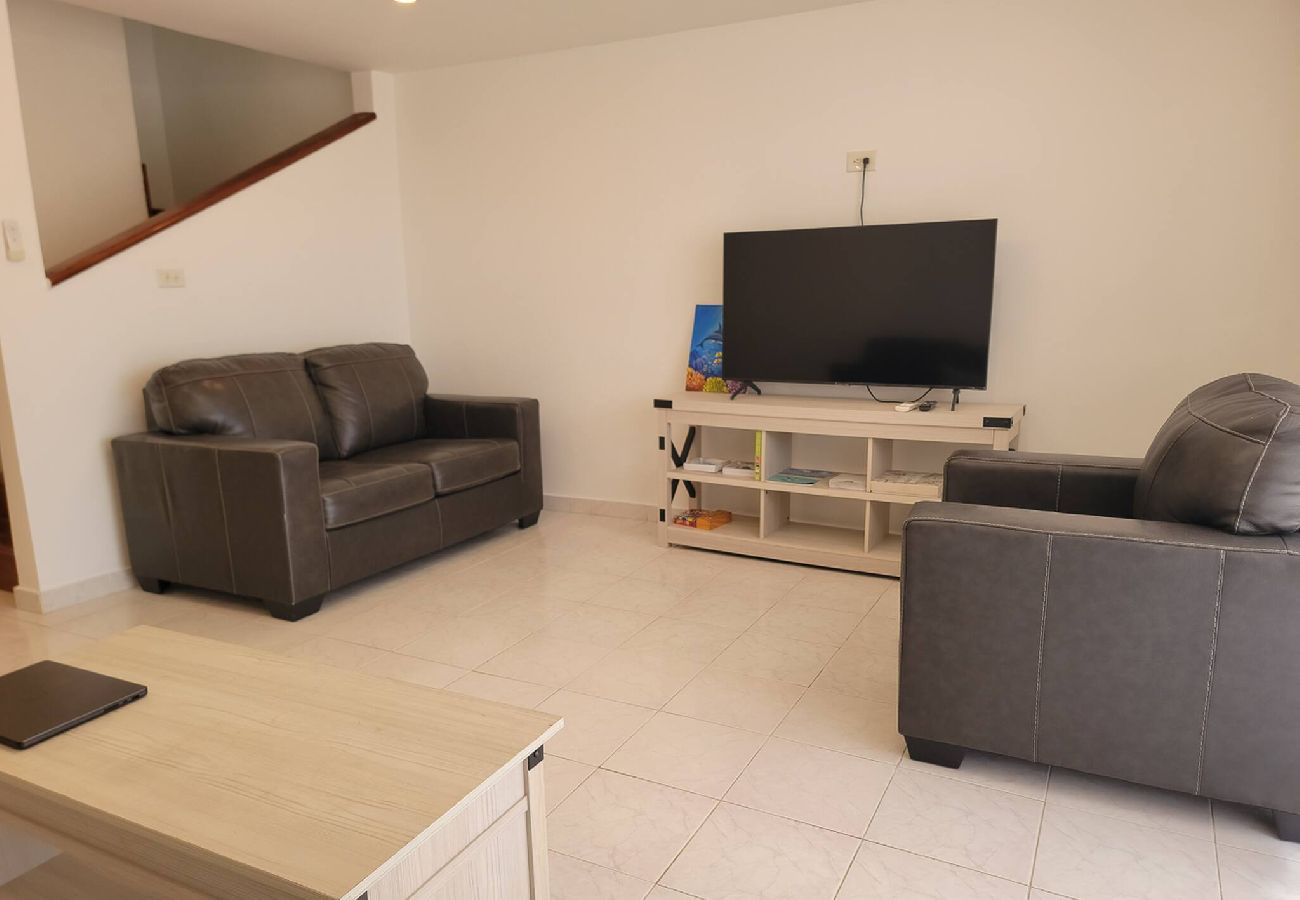 Villa in Jolly Harbour - The Harbour Nest 2BR Sleeps 4