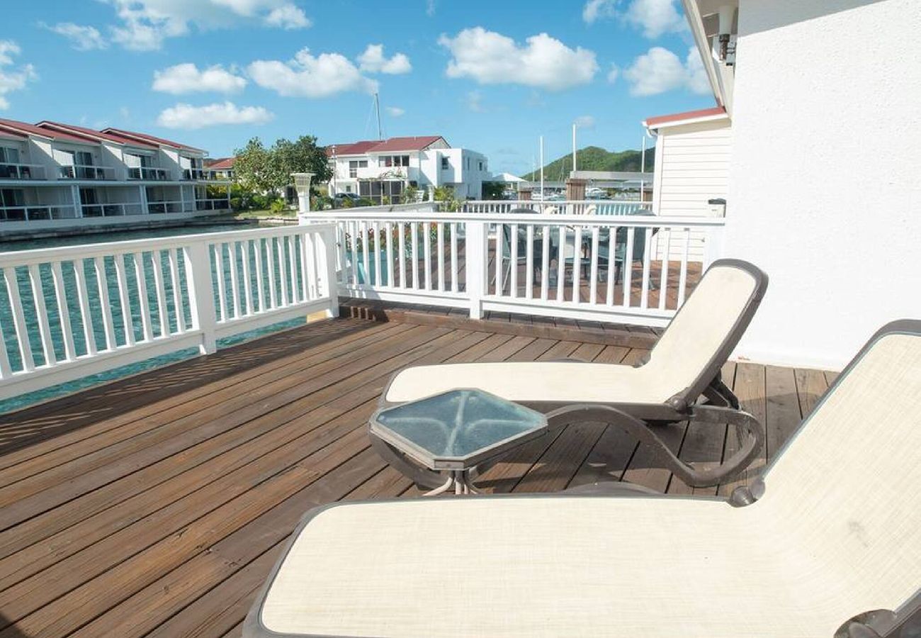 Villa in Jolly Harbour - Hidden Pearl Spacious Villa Near Best Beaches