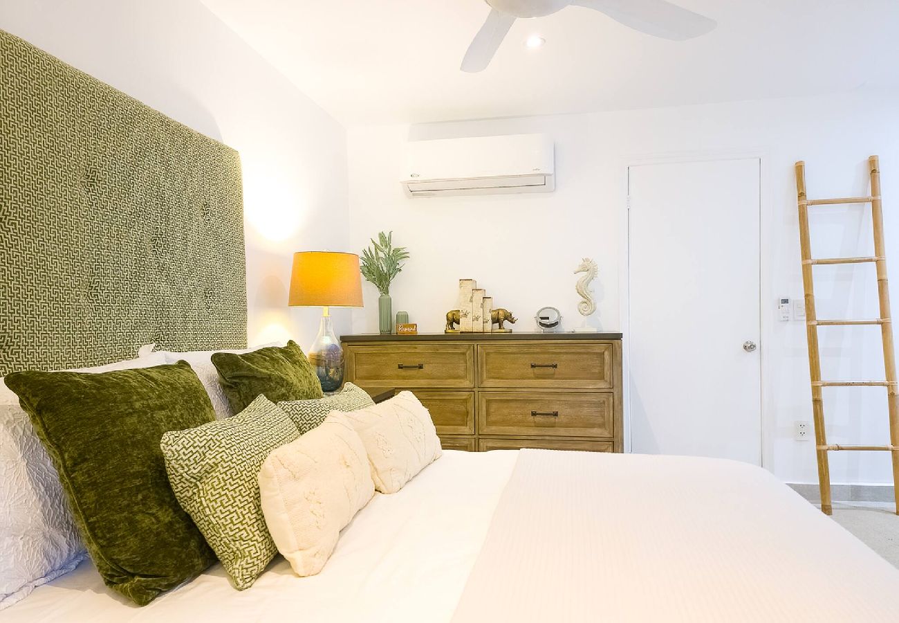 Villa in Jolly Harbour - Villa Mali in Jolly Harbour