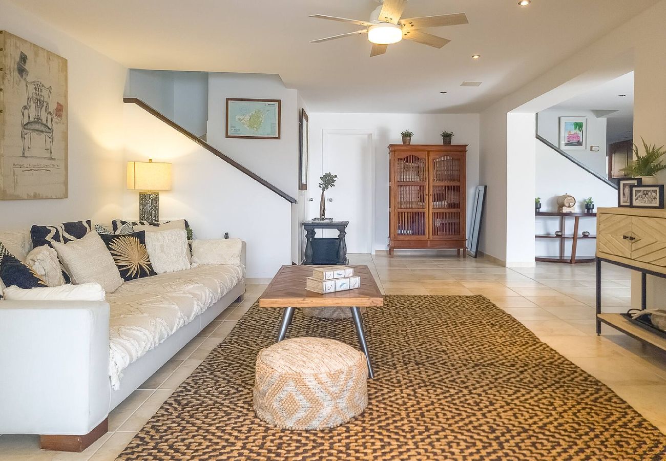 Villa in Jolly Harbour - Villa Mali in Jolly Harbour