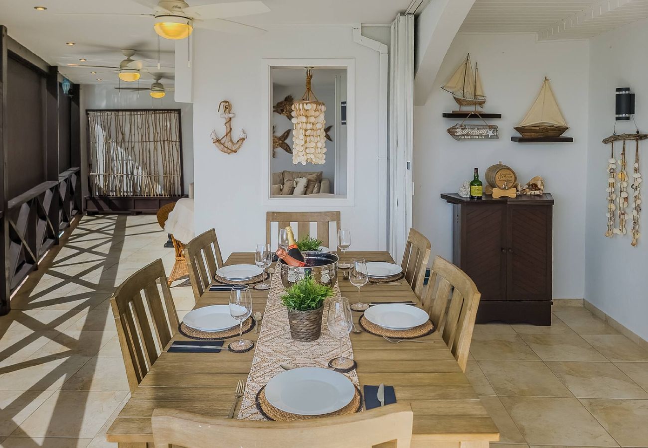Villa in Jolly Harbour - Villa Mali in Jolly Harbour